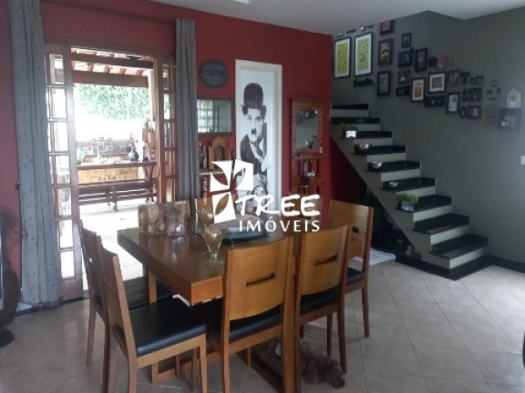 Imagem Casa com 2 Quartos à Venda, 255 m² em Jardim Imperial Hills Iii - Arujá Imagem Casa com 2 Quartos à Venda, 255 m² em Jardim Imperial Hills Iii - Arujá