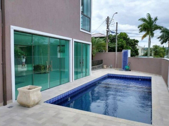 Imagem Casa com 4 Quartos à Venda, em Camboinhas - Niterói Imagem Casa com 4 Quartos à Venda, em Camboinhas - Niterói
