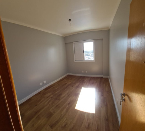 Imagem Apartamento com 3 Quartos à Venda, 135 m² em Centro - Taubaté Imagem Apartamento com 3 Quartos à Venda, 135 m² em Centro - Taubaté