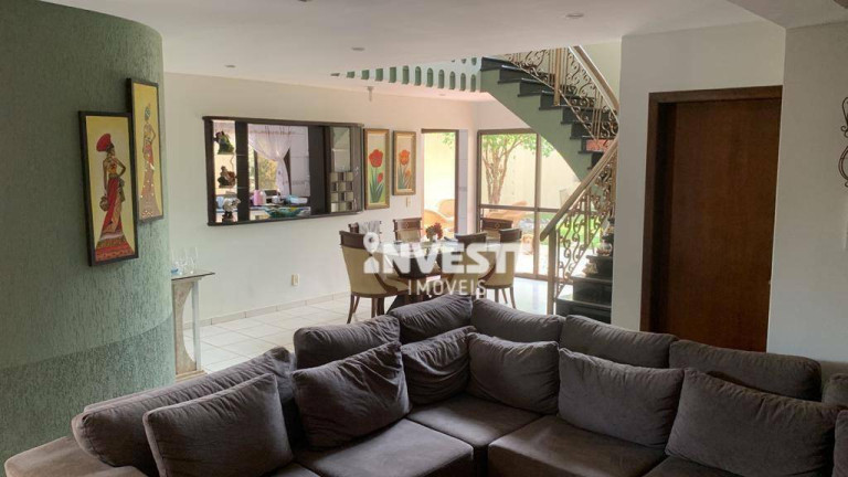 Imagem Sobrado com 4 Quartos à Venda, 340 m² em Setor Jaó - Goiânia