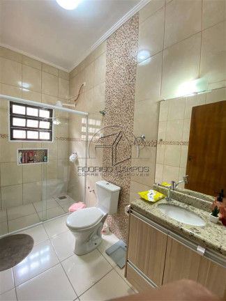 Imagem Casa com 2 Quartos à Venda, 152 m² em Caicara - Praia Grande Imagem Casa com 2 Quartos à Venda, 152 m² em Caicara - Praia Grande