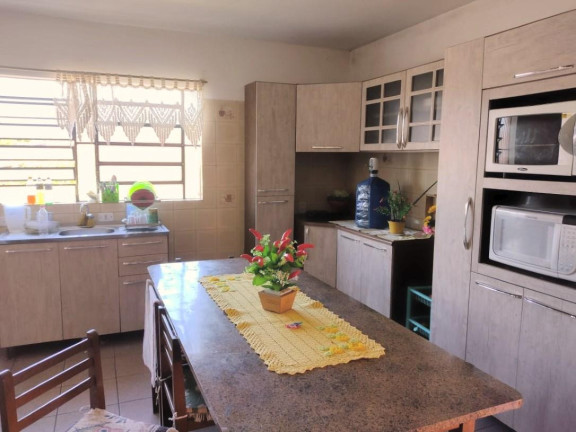 Imagem Casa com 3 Quartos à Venda, 240 m² em Camobi - - Santa Maria