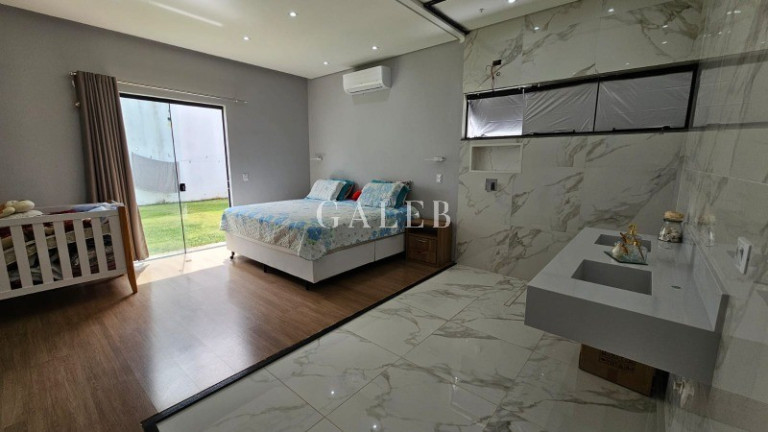 Imagem Casa com 3 Quartos à Venda, 189 m² em Jardim Shangri-lá - Atibaia Imagem Casa com 3 Quartos à Venda, 189 m² em Jardim Shangri-lá - Atibaia