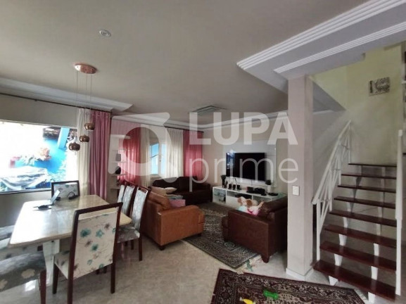 Imagem Casa com 4 Quartos à Venda, 280 m² em Jardim Guanca - São Paulo