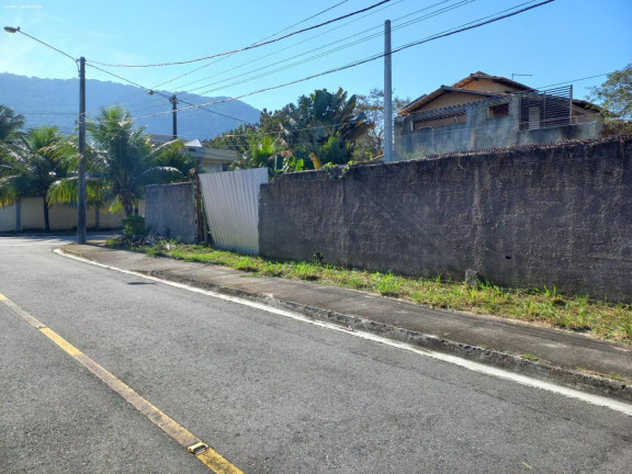 Imagem Terreno à Venda, 180 m² em Jardim Fazendinha-piratininga - Niterói Imagem Terreno à Venda, 180 m² em Jardim Fazendinha-piratininga - Niterói