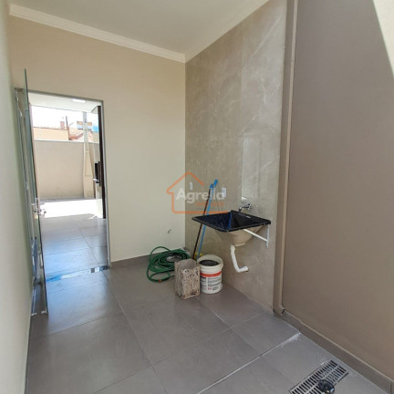 Imagem Casa com 3 Quartos à Venda, 110 m² em Jardim Maria Mendes - Mogi Guaçu