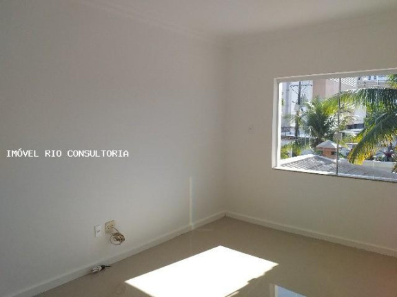 Imagem Casa com 4 Quartos à Venda, 260 m² em Rio De Janeiro Imagem Casa com 4 Quartos à Venda, 260 m² em Rio De Janeiro