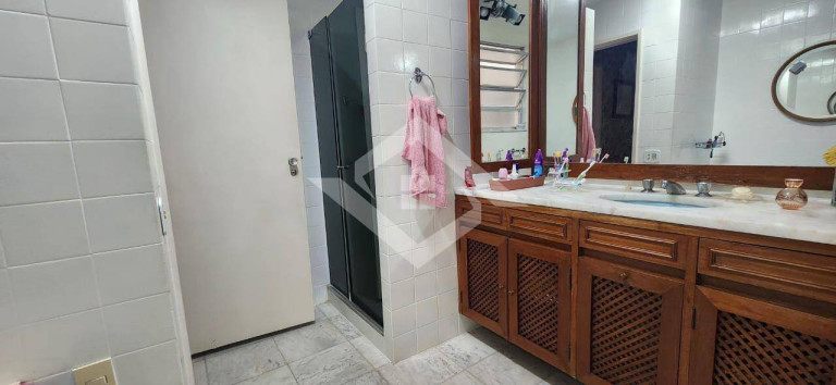Imagem Apartamento com 4 Quartos à Venda, 298 m² em Copacabana - Rio De Janeiro Imagem Apartamento com 4 Quartos à Venda, 298 m² em Copacabana - Rio De Janeiro