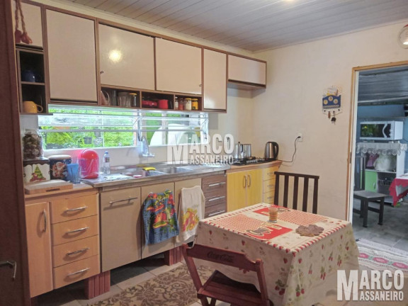 Imagem Casa com 6 Quartos à Venda, 360 m² em João Costa - Joinville Imagem Casa com 6 Quartos à Venda, 360 m² em João Costa - Joinville