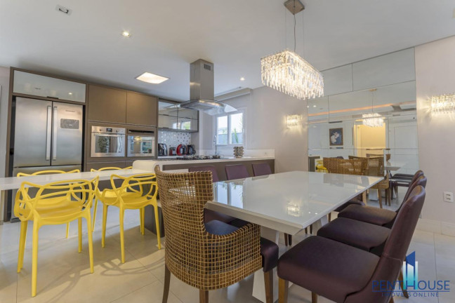 Imagem Casa com 5 Quartos à Venda, 270 m² em Santa Regina - Camboriú Imagem Casa com 5 Quartos à Venda, 270 m² em Santa Regina - Camboriú
