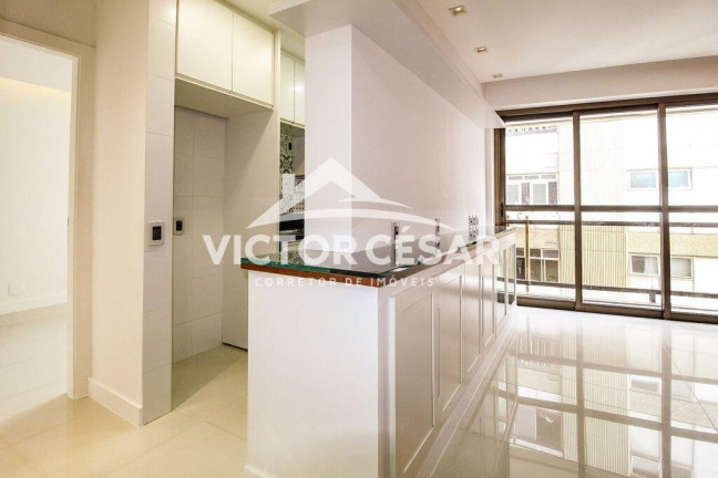 Imagem Apartamento com 1 Quarto à Venda, 36 m² em Leblon - Rio De Janeiro Imagem Apartamento com 1 Quarto à Venda, 36 m² em Leblon - Rio De Janeiro