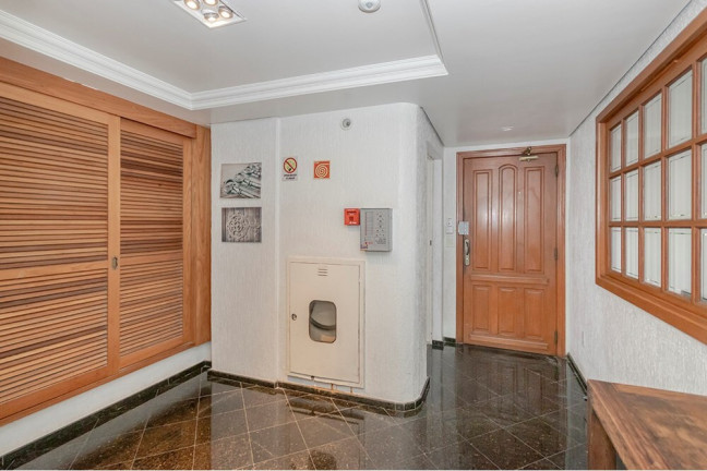 Imagem Apartamento com 3 Quartos à Venda, 124 m² em Jardim Itu - Porto Alegre Imagem Apartamento com 3 Quartos à Venda, 124 m² em Jardim Itu - Porto Alegre