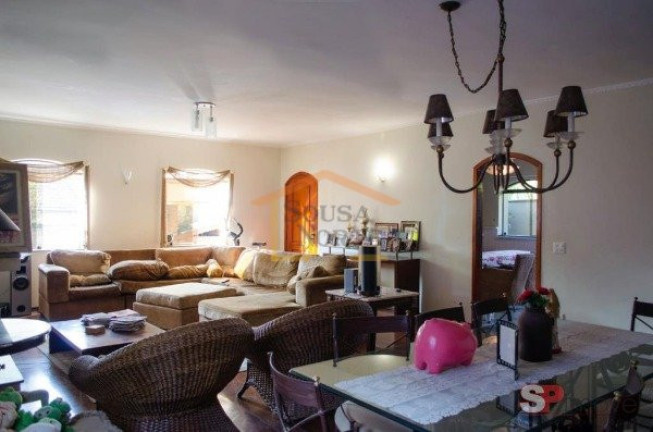 Imagem Casa com 3 Quartos à Venda, 210 m² em Vila Irmãos Arnoni - São Paulo Imagem Casa com 3 Quartos à Venda, 210 m² em Vila Irmãos Arnoni - São Paulo