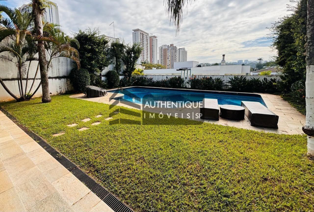 Imagem Casa com 4 Quartos à Venda, 640 m² em Alphaville Residencial Um - Barueri