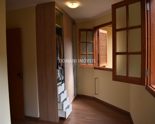 Imagem Casa com 4 Quartos à Venda, 170 m² em Região Da Vila Inglesa - Campos Do Jordão