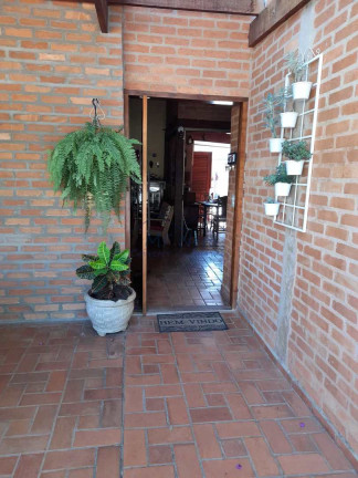 Imagem Casa com 3 Quartos à Venda, 251 m² em Jardim Rosim - Pirassununga