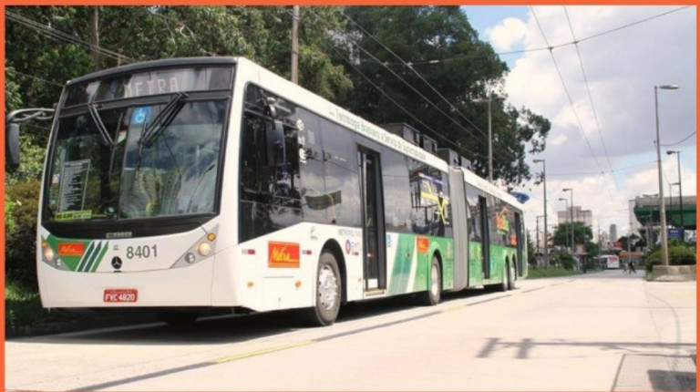 Imagem Imóvel com 2 Quartos à Venda, 37 m² em Jardim Ana Maria - Santo André Imagem Imóvel com 2 Quartos à Venda, 37 m² em Jardim Ana Maria - Santo André