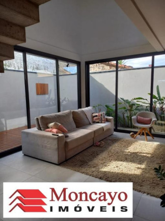 Imagem Sobrado com 3 Quartos à Venda, 381 m² em Poiares - Caraguatatuba