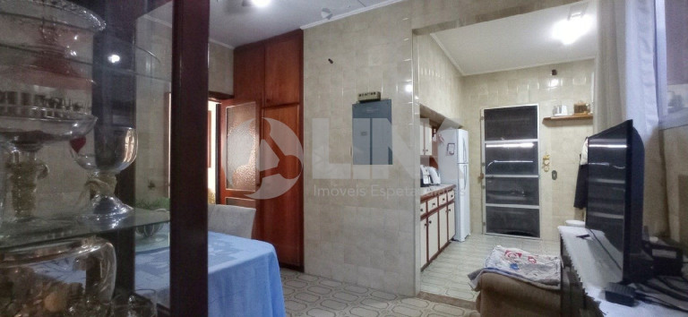 Imagem Casa com 3 Quartos à Venda, 374 m² em Jardim Lindóia - Porto Alegre