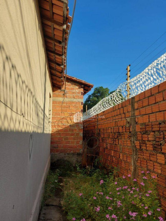 Imagem Casa com 3 Quartos à Venda, 250 m² em Ilhotas - Teresina