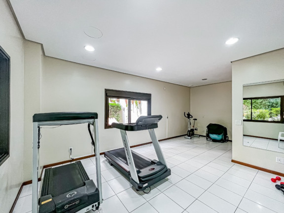 Imagem Apartamento com 3 Quartos à Venda, 168 m² em Rio Branco - Porto Alegre