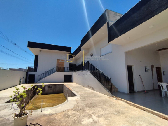Imagem Casa com 3 Quartos à Venda, 360 m² em Lívia Ii - Botucatu