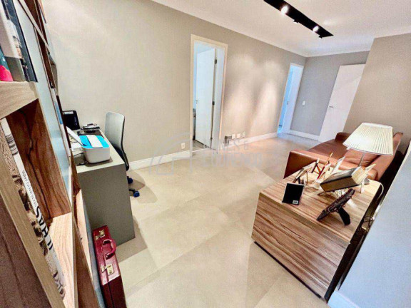 Imagem Apartamento com 3 Quartos à Venda, 181 m² em Gonzaga - Santos Imagem Apartamento com 3 Quartos à Venda, 181 m² em Gonzaga - Santos