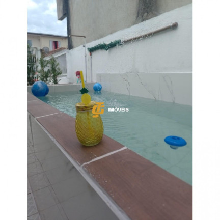Imagem Casa com 2 Quartos à Venda, 65 m² em Centro - Camboriú