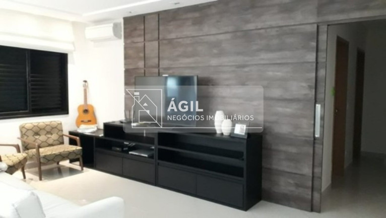 Imagem Apartamento com 3 Quartos à Venda, 152 m² em Centro - Caçapava Imagem Apartamento com 3 Quartos à Venda, 152 m² em Centro - Caçapava
