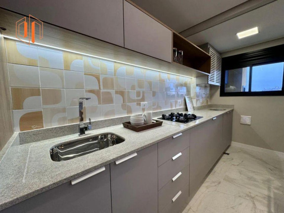 Imagem Apartamento com 3 Quartos à Venda, 85 m² em água Verde - Curitiba