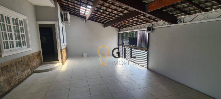 Imagem Sobrado com 3 Quartos à Venda, 242 m² em Villa Branca - Jacareí