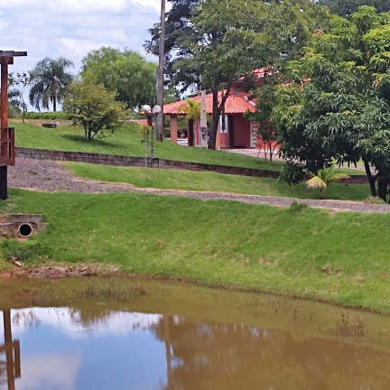 Imagem Chácara com 4 Quartos à Venda, 1.274 m² em Morro - Capela Do Alto Imagem Chácara com 4 Quartos à Venda, 1.274 m² em Morro - Capela Do Alto