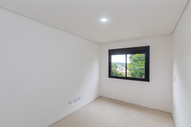 Imagem Casa com 3 Quartos à Venda, 142 m² em Vista Alegre - Curitiba