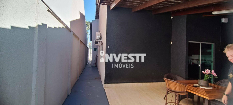 Imagem Casa com 3 Quartos à Venda, 180 m² em Setor Três Marias - Goiânia