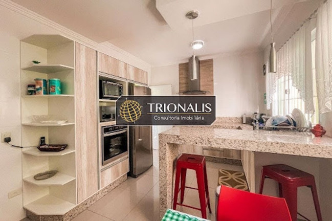 Imagem Casa com 3 Quartos à Venda, 190 m² em Nova Cerejeira - Atibaia Imagem Casa com 3 Quartos à Venda, 190 m² em Nova Cerejeira - Atibaia