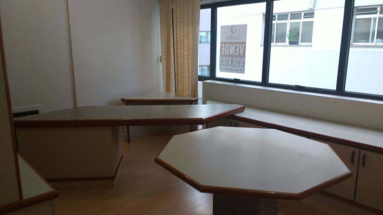Imagem Sala Comercial à Venda, 61 m² em Centro - Florianópolis Imagem Sala Comercial à Venda, 61 m² em Centro - Florianópolis