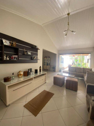 Imagem Casa com 3 Quartos à Venda, 264 m² em Sessenta - Volta Redonda Imagem Casa com 3 Quartos à Venda, 264 m² em Sessenta - Volta Redonda