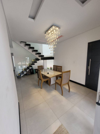 Imagem Casa com 3 Quartos à Venda, 400 m² em Solemar - Praia Grande