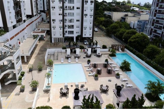 Imagem Imóvel com 2 Quartos à Venda, em Boa Vista - Porto Alegre Imagem Imóvel com 2 Quartos à Venda, em Boa Vista - Porto Alegre