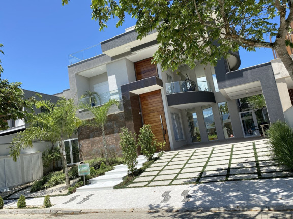 Sobrado com 8 Quartos à Venda, 617 m² em Riviera - Bertioga