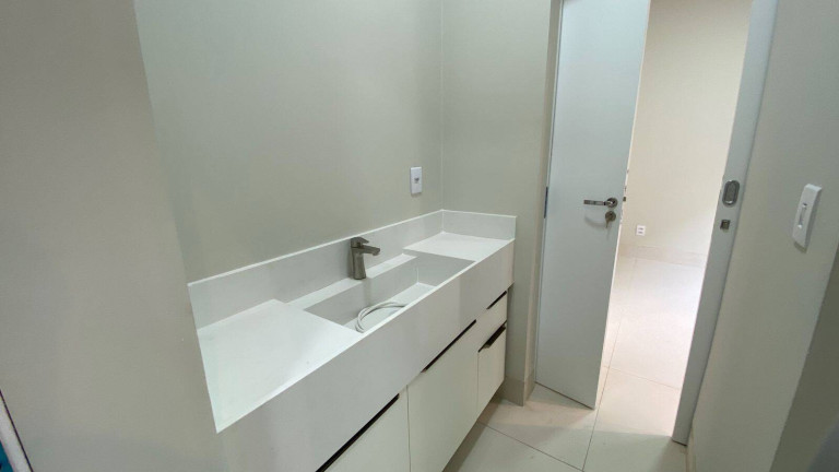 Imagem Casa com 3 Quartos à Venda, 148 m² em Tijucal - Cuiabá