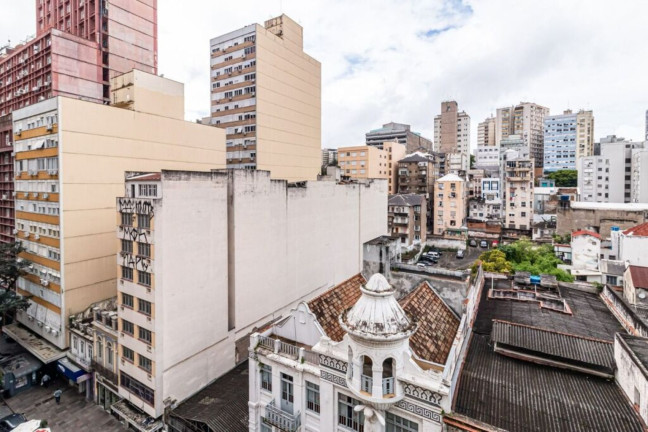 Imagem Imóvel com 3 Quartos à Venda, 70 m² em Centro Histórico - Porto Alegre Imagem Imóvel com 3 Quartos à Venda, 70 m² em Centro Histórico - Porto Alegre