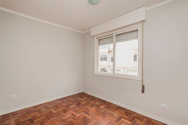 Imagem Imóvel com 1 Quarto à Venda, 42 m² em Centro Histórico - Porto Alegre Imagem Imóvel com 1 Quarto à Venda, 42 m² em Centro Histórico - Porto Alegre