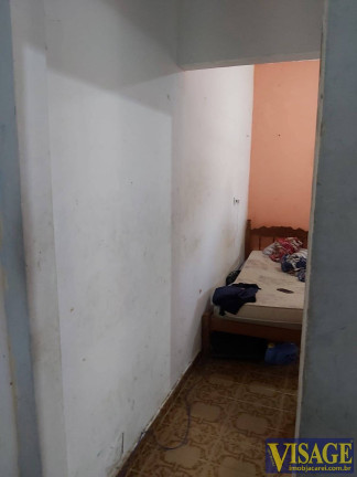 Imagem Casa com 2 Quartos à Venda,  em Jd. Primavera - Jacareí