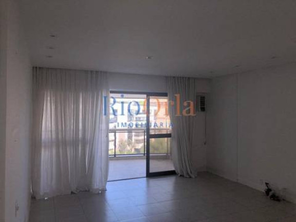 Imagem Apartamento com 3 Quartos à Venda, 150 m² em Barra Da Tijuca - Rio De Janeiro