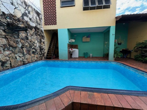 Imagem Sobrado com 3 Quartos à Venda, 245 m² em Jardim América - Goiânia Imagem Sobrado com 3 Quartos à Venda, 245 m² em Jardim América - Goiânia