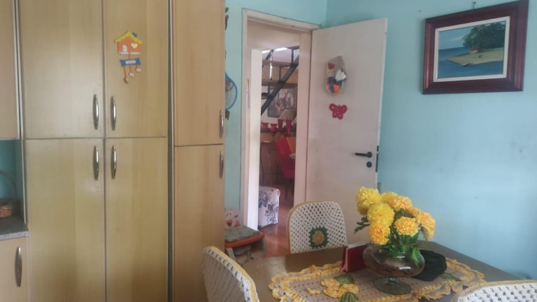 Imagem Casa com 3 Quartos para Alugar, em Campo Grande - Rio De Janeiro Imagem Casa com 3 Quartos para Alugar, em Campo Grande - Rio De Janeiro