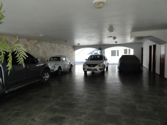 Imagem Casa com 4 Quartos para Alugar ou Temporada, 741 m² em Caxambu - Jundiaí