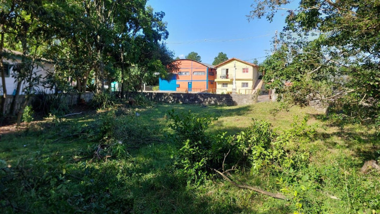 Terreno à Venda, 1.945 m² em Caturrita - Santa Maria