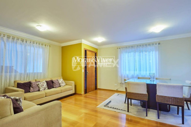 Imagem Sobrado com 3 Quartos à Venda, 170 m² em Lindóia - Curitiba